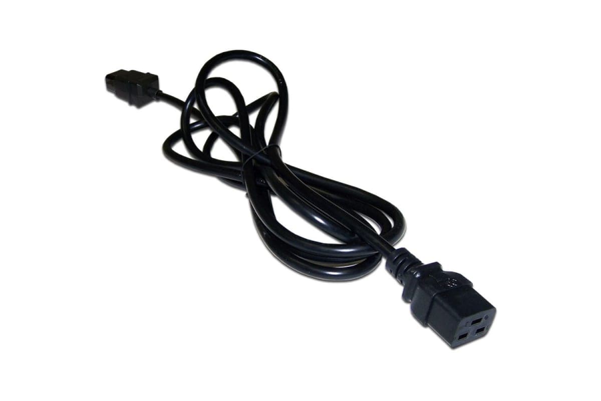 Шнур питания Lanmaster LAN-PP19/20-3.0-BK черный